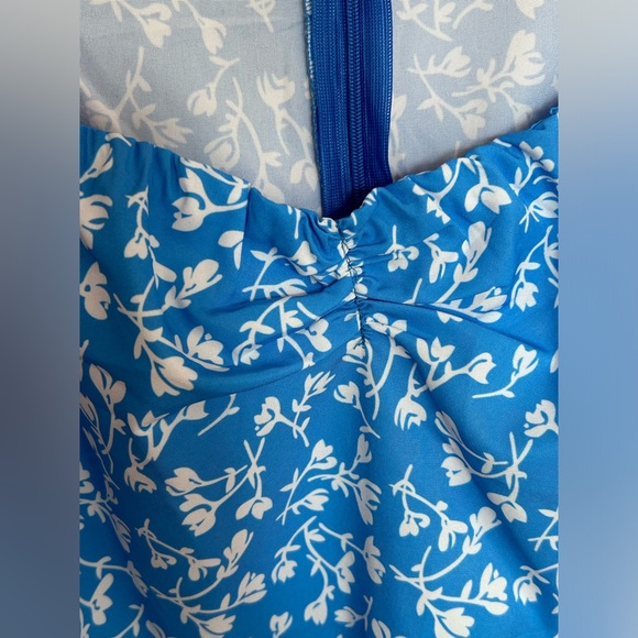 Blue Floral Square Necked Maxi Dress - Picture 5 of 5